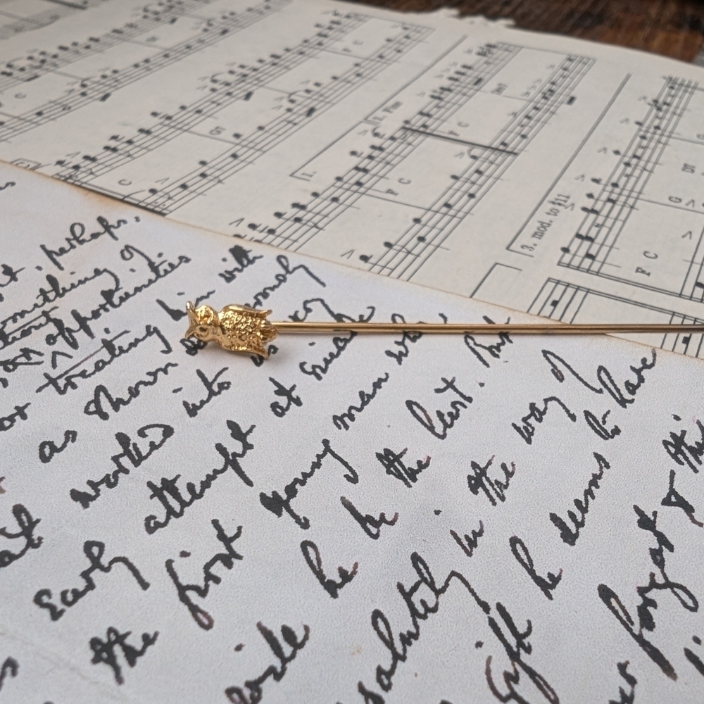 Gold Owl Stick Pin - Picture 5 of 6